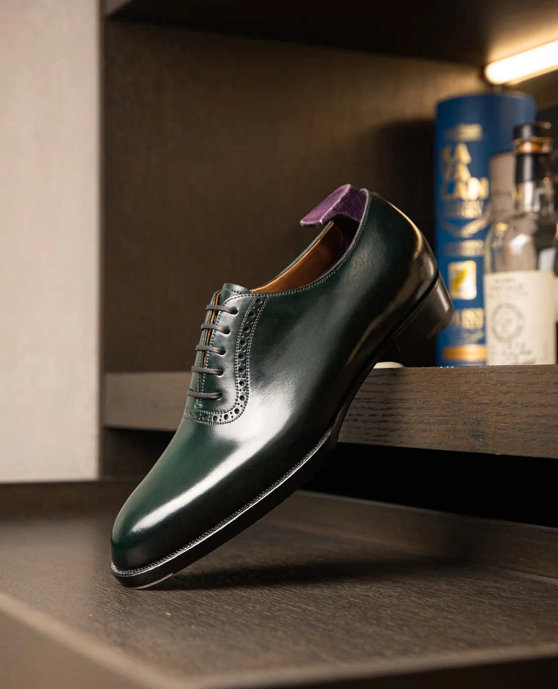 Olive Patina Brogues – Handcrafted Leather Elegance