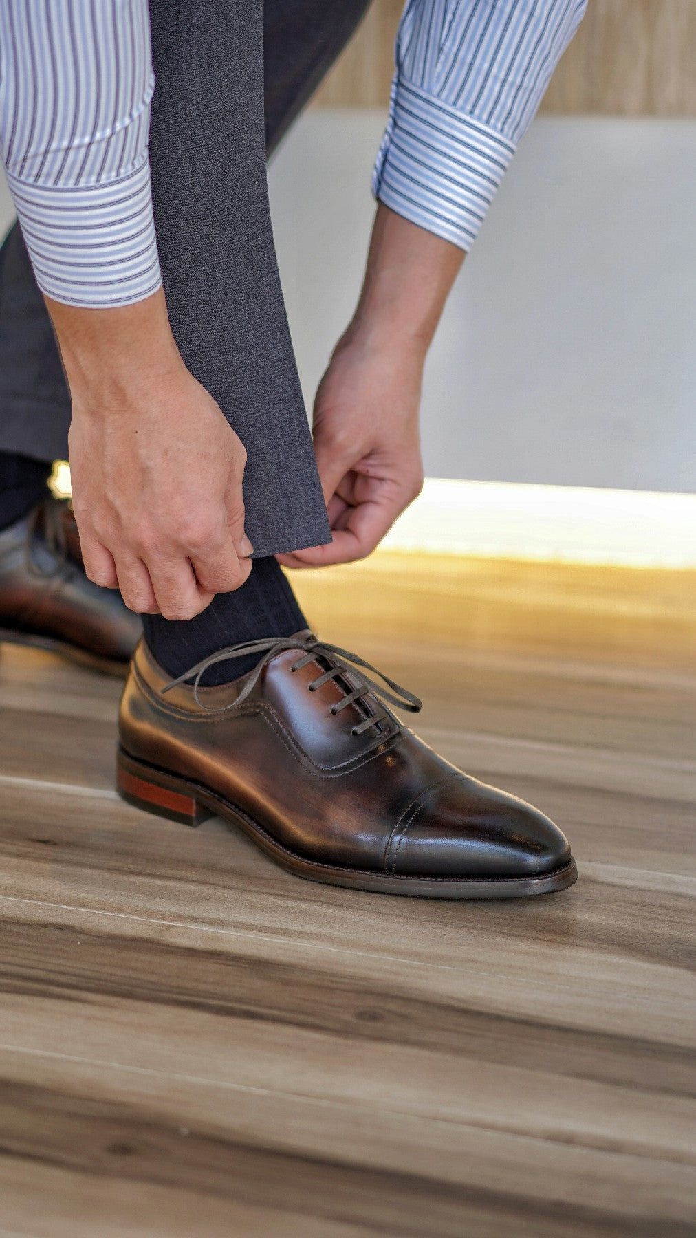 Cap Toe Oxford Leather Lace-Up Shoes- Italian Design & U.S. Leather